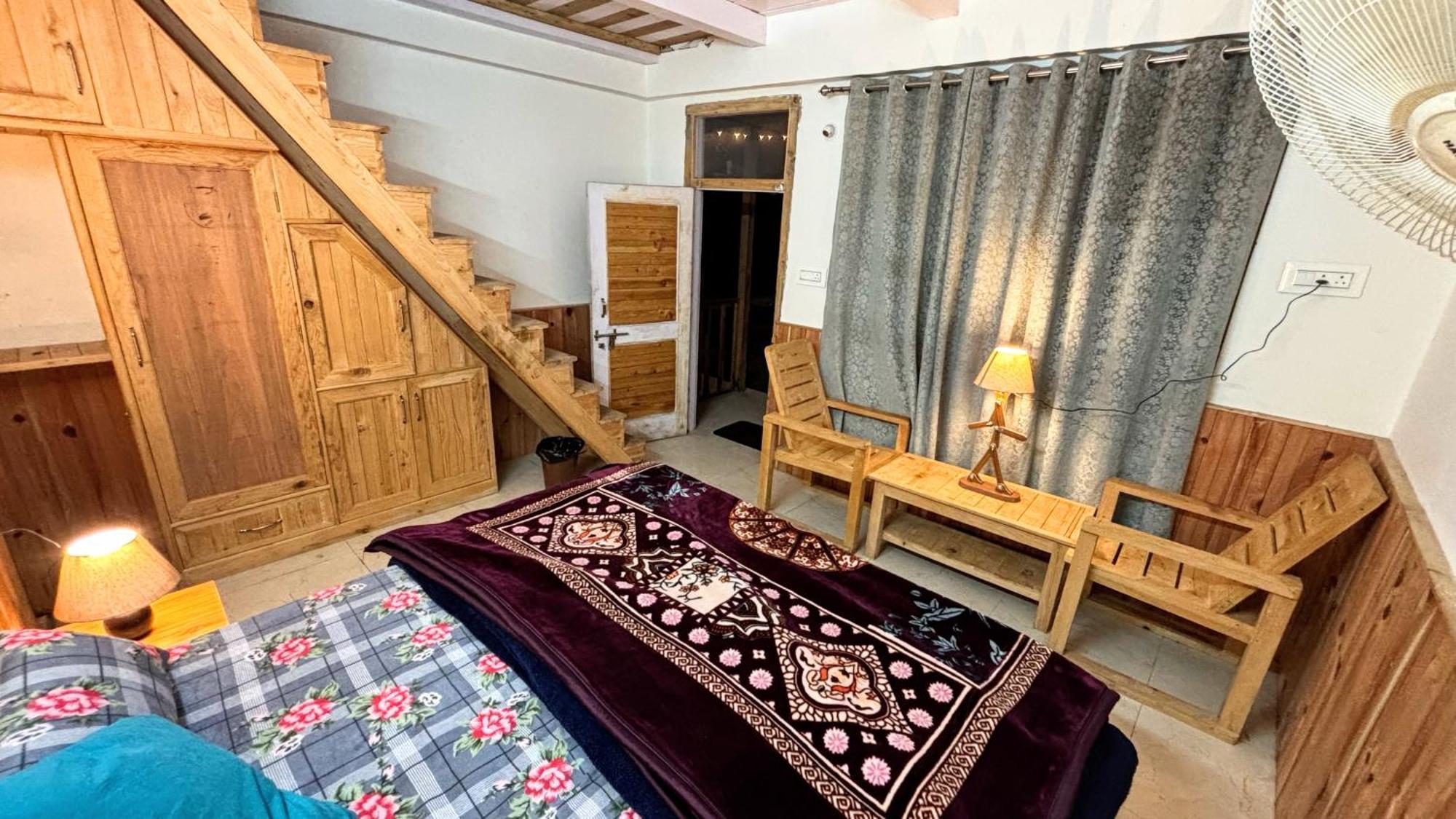 Jumboz Cabin Kasol Bagian luar foto