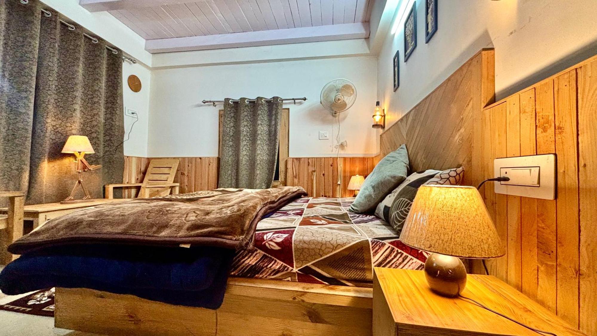 Jumboz Cabin Kasol Bagian luar foto
